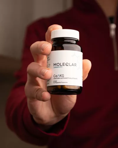 Caakg kapszula (kalcium alfa-ketoglutarát), MoleQlar